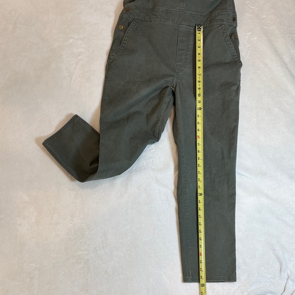 Toad&Co Women's Green Denim Overalls - Picture 4 of 8